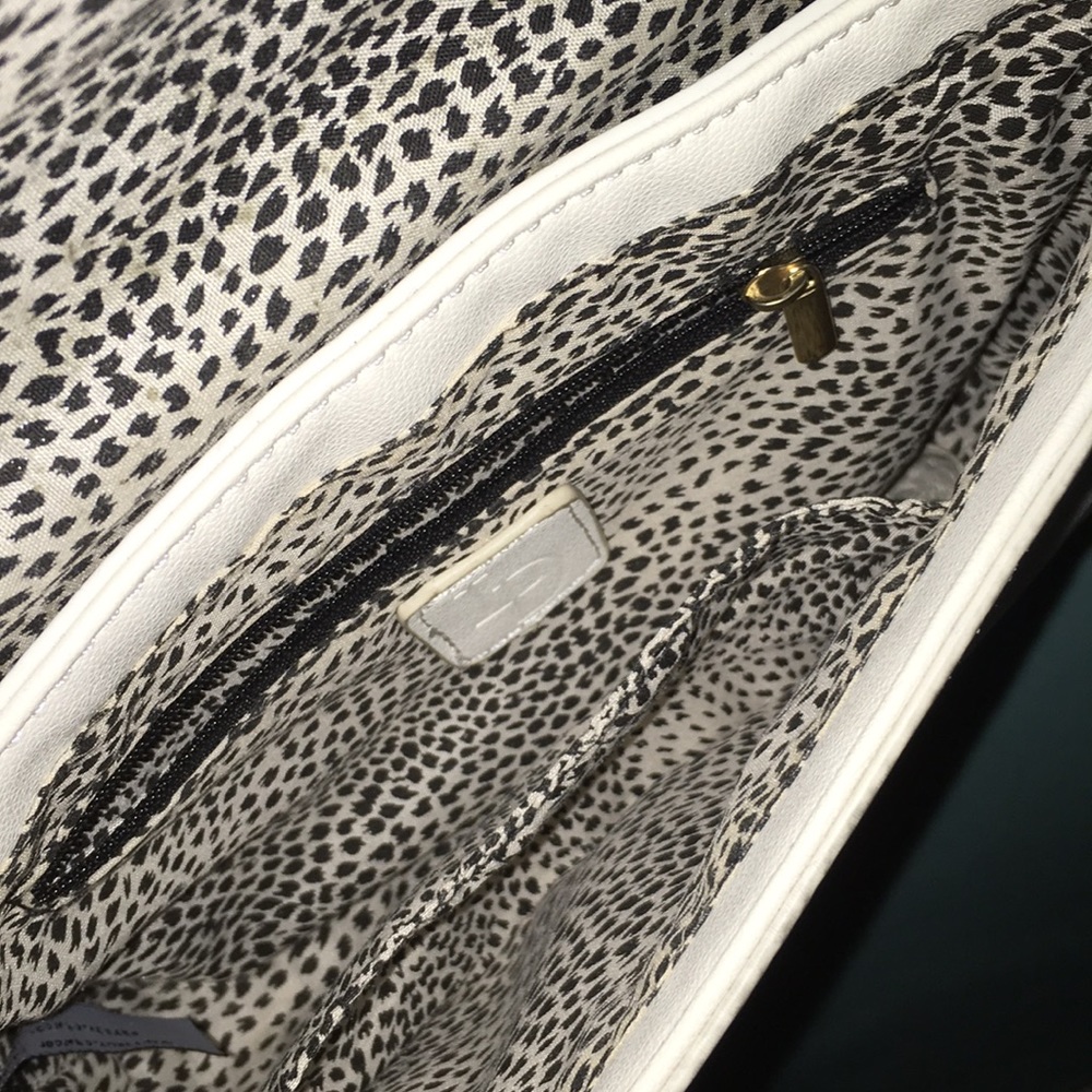 Purse - Picture 2 of 2